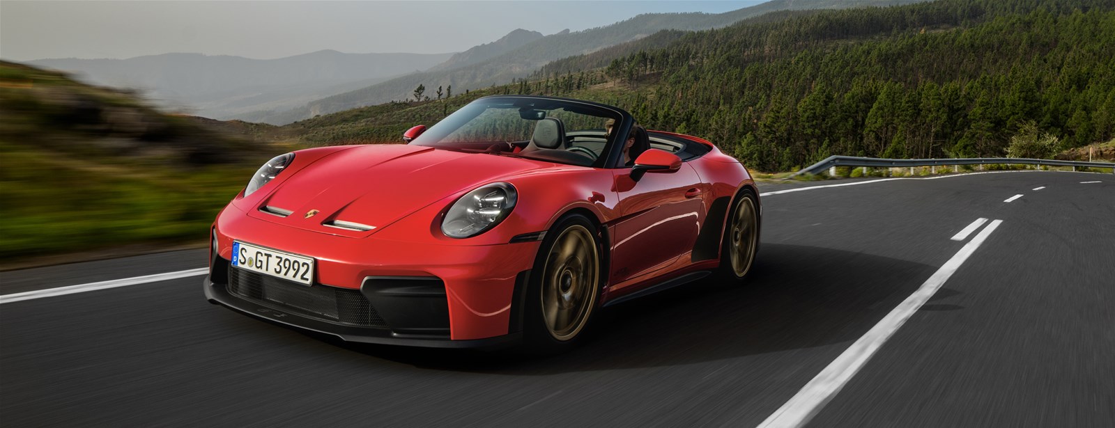 De Porsche GT-familie krijgt er een spannend nieuw lid bij.